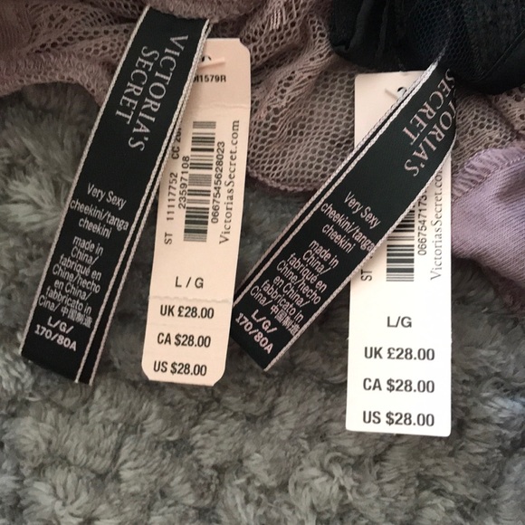 VS panty set {3 for $30} - Picture 8 of 8